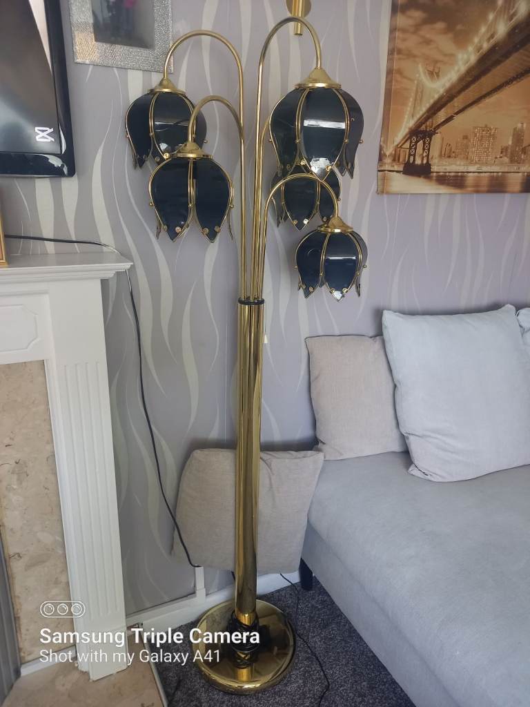 French flawer lamp