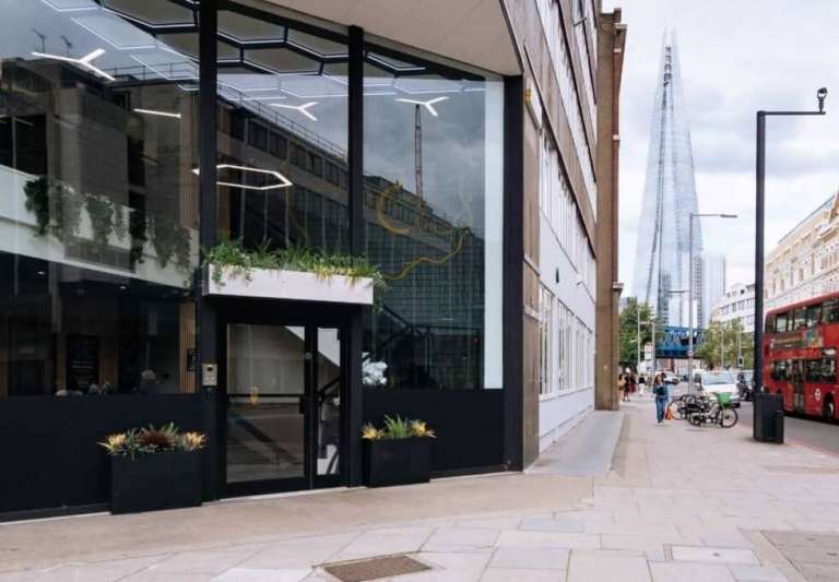 *Southwark* Private Serviced Offices: Units from 3 to 300 desks for rent SE1
