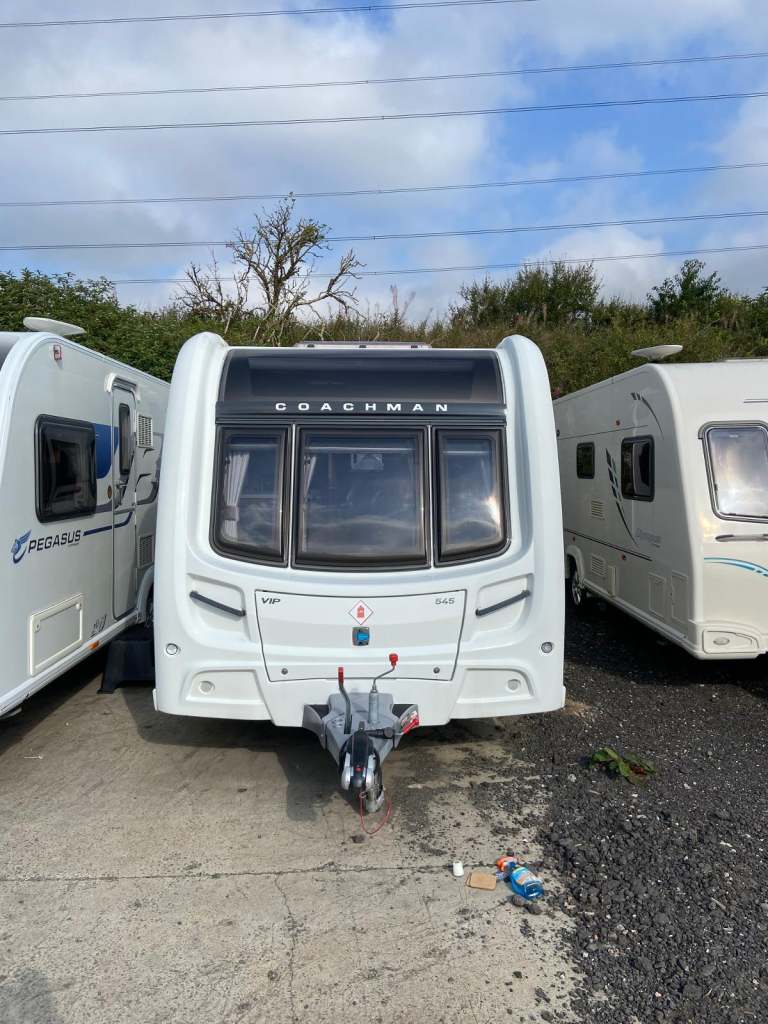 2017 Coachman VIP 545