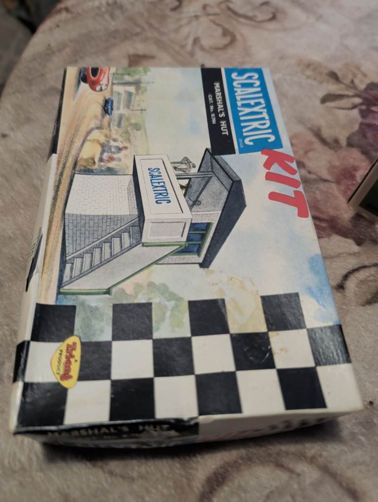 Scalectrix Marshalls Hut Kit 
