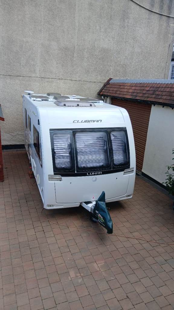 16 foot 2 berth Luner caravan