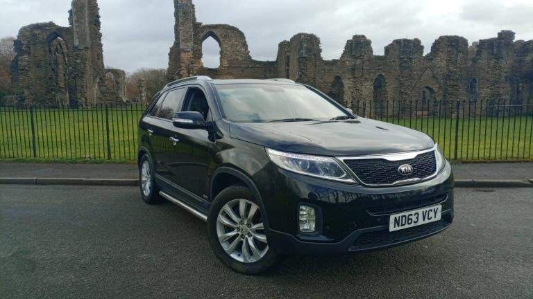 2013 Kia Sorento 2.2 CRDi KX-2 5dr [Sat Nav] *FEB 27 MOT* ESTATE Diesel Manual