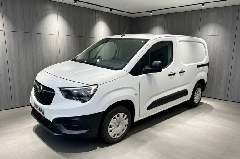 2019 Vauxhall Combo 2000 1.5 Turbo D 75ps H1 Edition Van PANEL VAN Diesel Manual