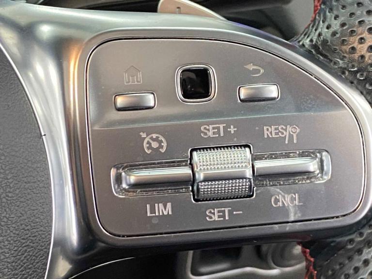  Mercedes-Benz GLA 200 AMG Line Premium Plus Night Ed 5dr Auto Hatchback Petrol Automatic