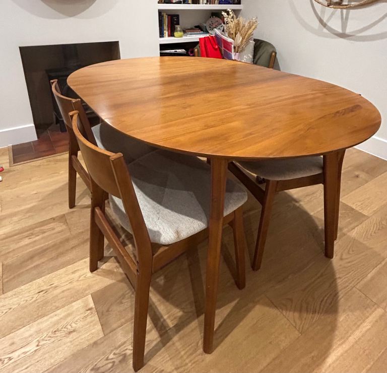 image for West Elm Mid-Century Modern Round Extendable Dining Table + four chairs