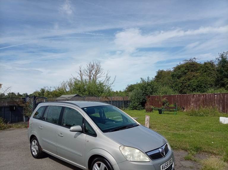 Automatic Vauxhall Zafira
