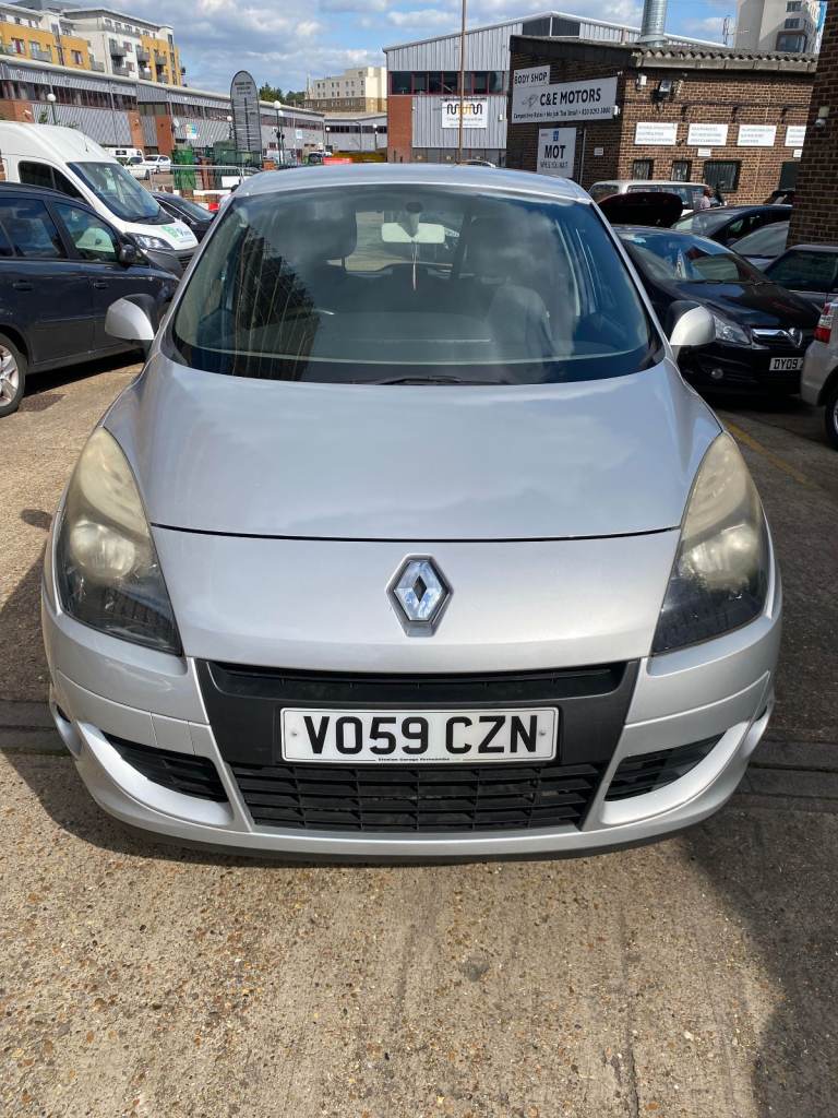 RENAULT SCENIC 