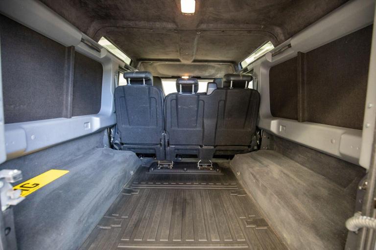 2015 Land Rover Defender XS Utility Wagon TDCi [2.2] PANEL VAN DIESEL Manual