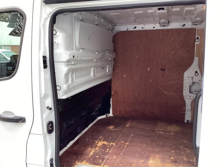 2022 Renault Trafic dCi Blue LL30 Business+ LWB L/R A/C Euro 6 LWB Panel Van Diesel Manual