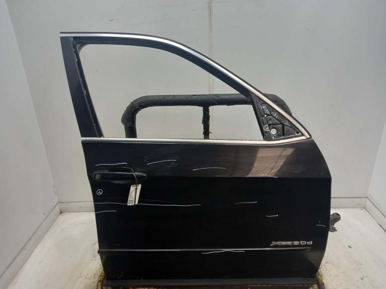 Bmw X5 Right Front Door O/S 2007-2013 Black Sapphire Metallic (475) 5 Door Esta