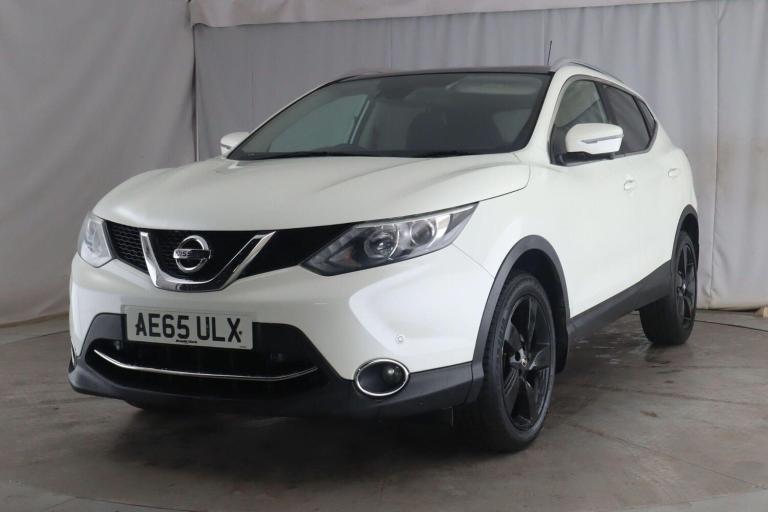 2015 Nissan Qashqai 1.5 dCi n-tec+ 2WD Euro 6 (s/s) 5dr Diesel