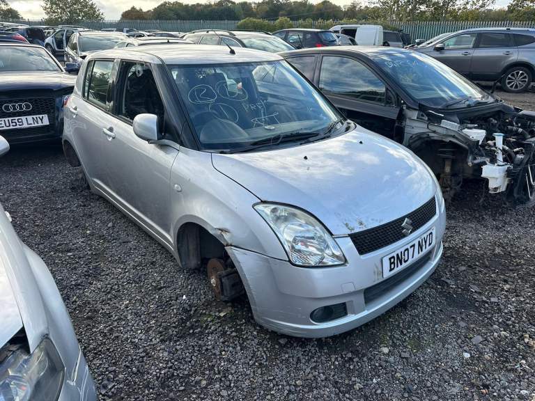 2007 SUZUKI SWIFT SILVER BREAKING SPARES PARTS