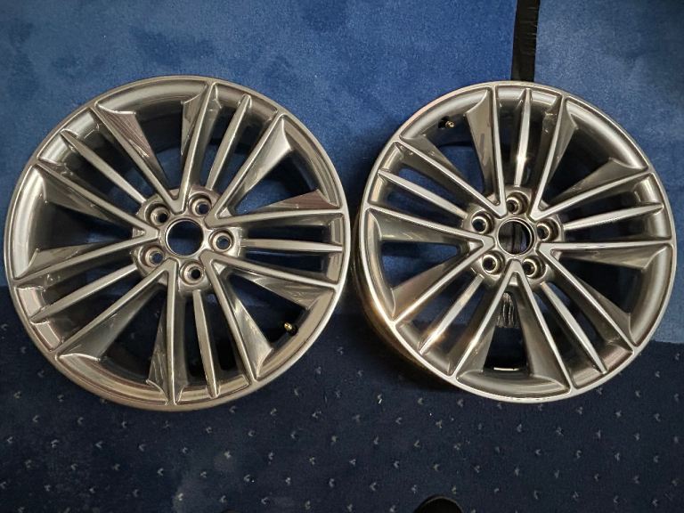 Ford Focus Vignale alloy wheels