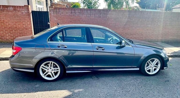 Mercedes-Benz, C CLASS, Saloon, 2012, Semi-Auto, 2143 (cc), 4 doors