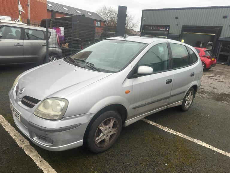  Nissan Almera Tino 1.8 SE 5dr Petrol Manual