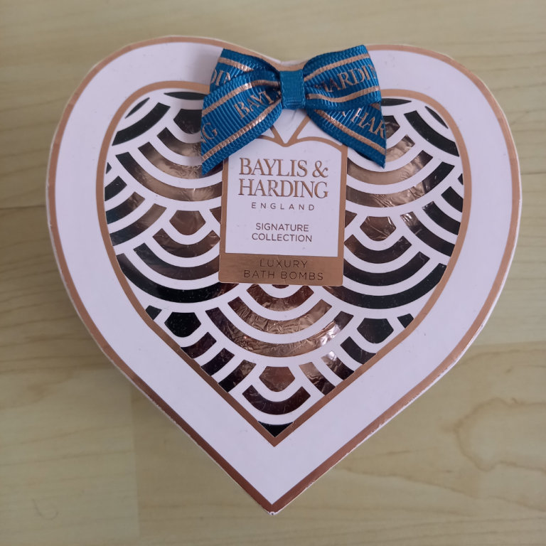 Baylis and Harding - Luxury Bath Bombs