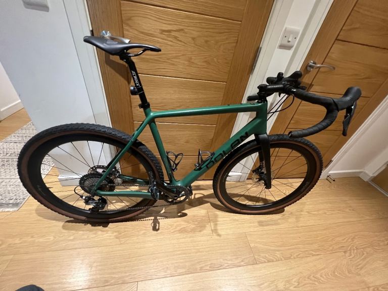 Dolan Gravel Bike – Green, Good Condition