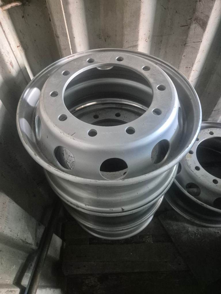 Truck wheel rims