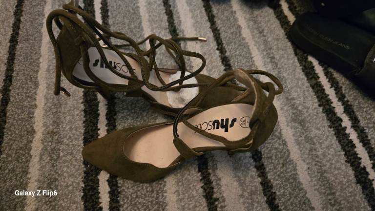 Green heels size 3