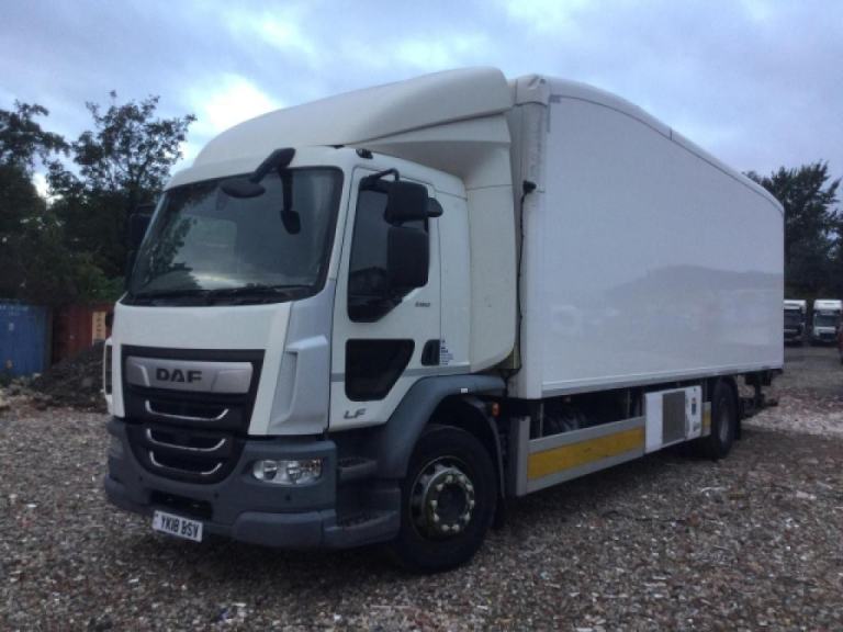 2018 DAF LF260 