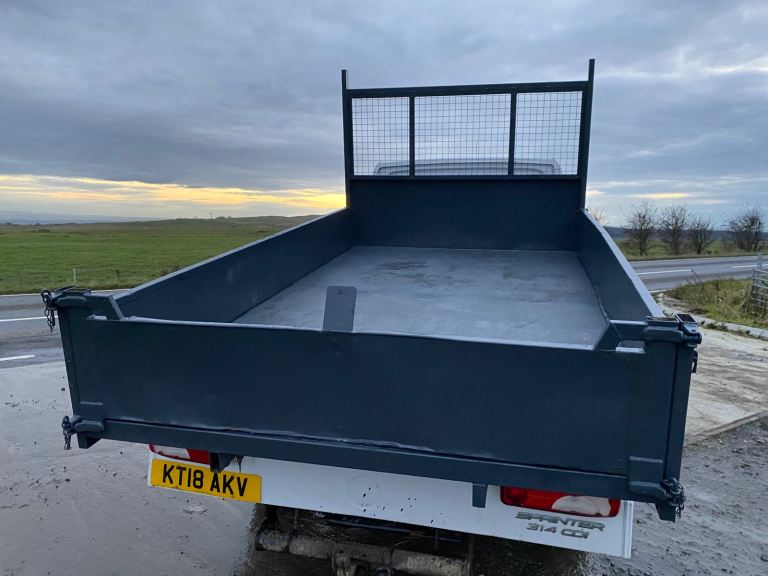 Mercedes-Benz, SPRINTER crew cab tipper 2018 full year mot 55 thousand miles