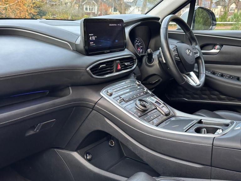 2022 Hyundai Santa Fe 1.6 TGDi Hybrid Premium 5dr Auto ESTATE PETROL/ELECTRIC Automatic