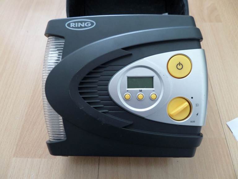 Ring Tyre inflator & light
