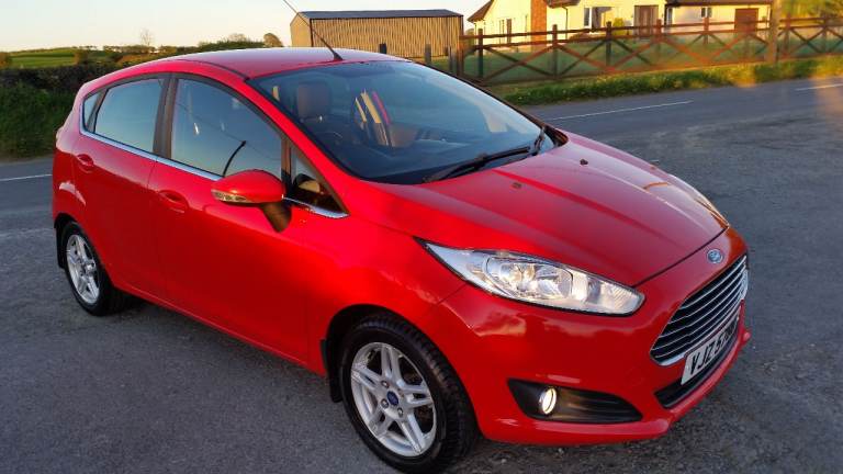 *!*BARGAIN*!* 2014 Ford Fiesta 1.25 Zetec  *FULL YEARS MOT* *£35 ROAD TAX* TIMING BELT REPLACED @75K