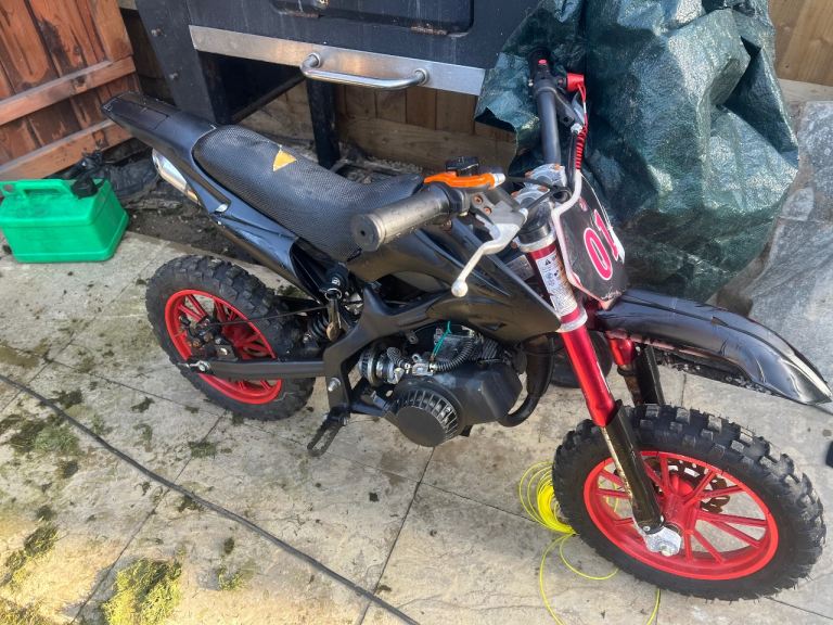 Mini 50cc dirt bike 