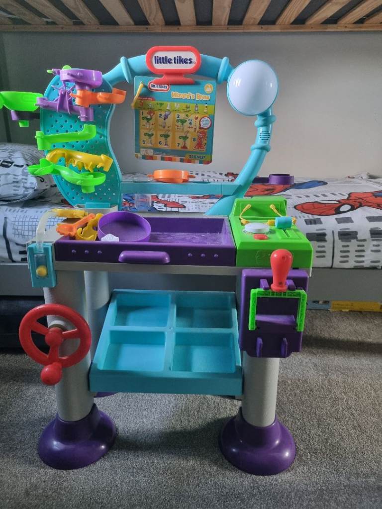 Little Tikes STEM Jr. Wonder Lab – Multicoloured, Good Condition
