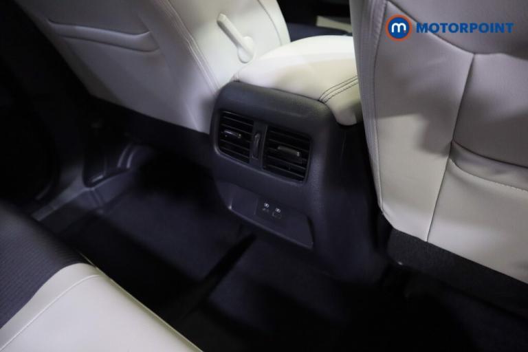 2022 Nissan Qashqai 1.3 DiG-T MH 158 Tekna 5dr Xtronic SUV Petrol Automatic