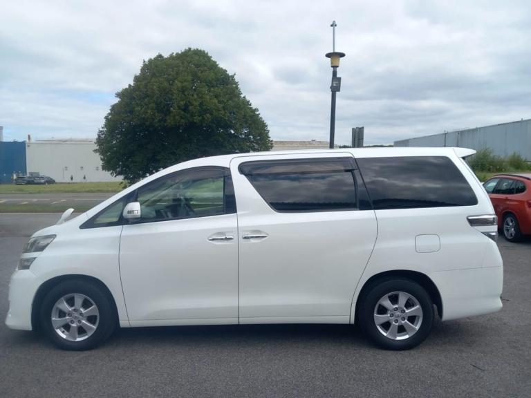 2012 Toyota Vellfire 2.4 Automatic Luxury People Carrier MPV Petrol Automatic