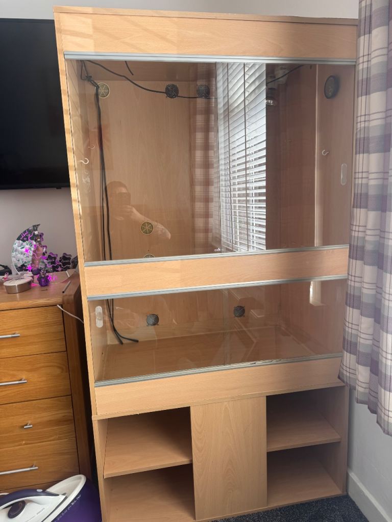 Vivarium 5.5ft x 3ft x 2ft