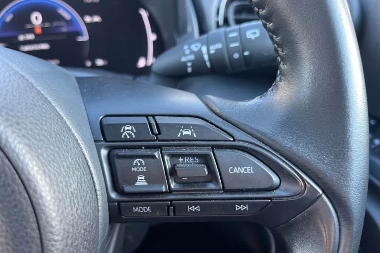 2024 Mazda Mazda2 HYBRID 104518 Hatchback Hybrid Automatic