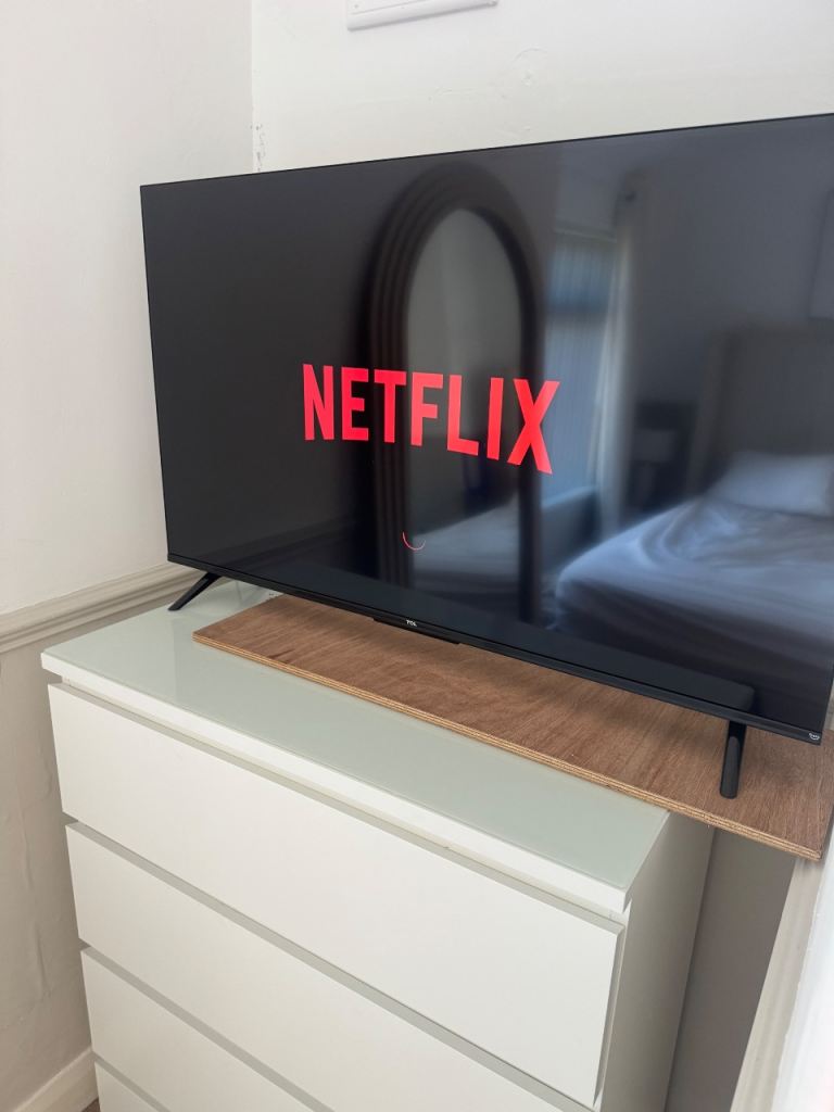 TCL 43 Inch Smart FHD HDR QLED 