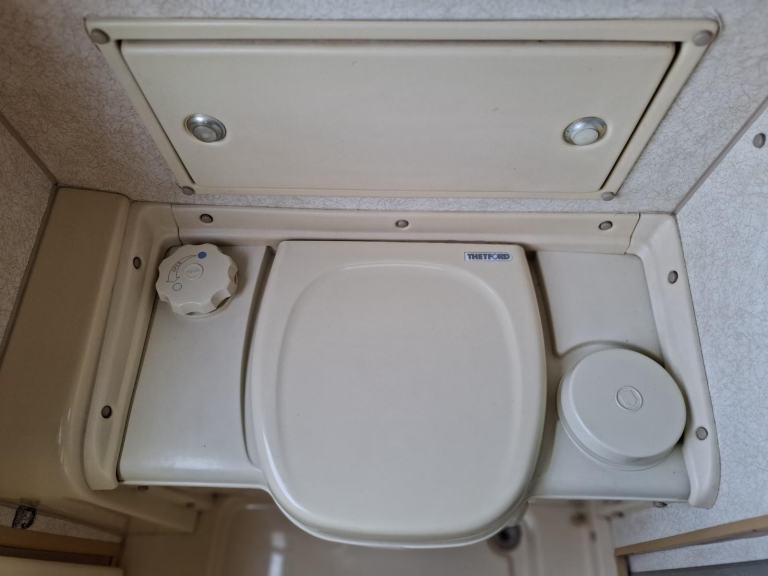 Volkswagen Auto sleeper Topaz