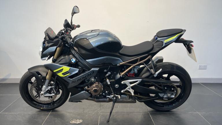 2024 BMW S1000 BMW S1000R SPORT ROADSTER Petrol Manual