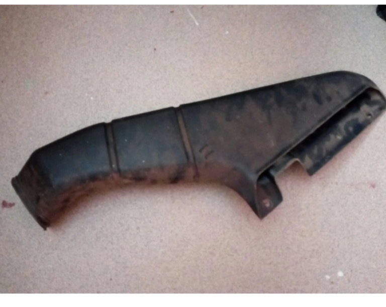 Subaru Impreza air duct