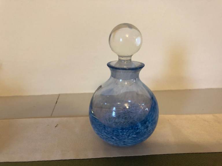 Beautiful Blue/clear hand blown glass perfume bottle with top