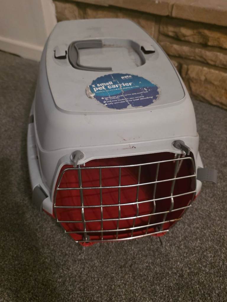 Cat/Dog Carrier