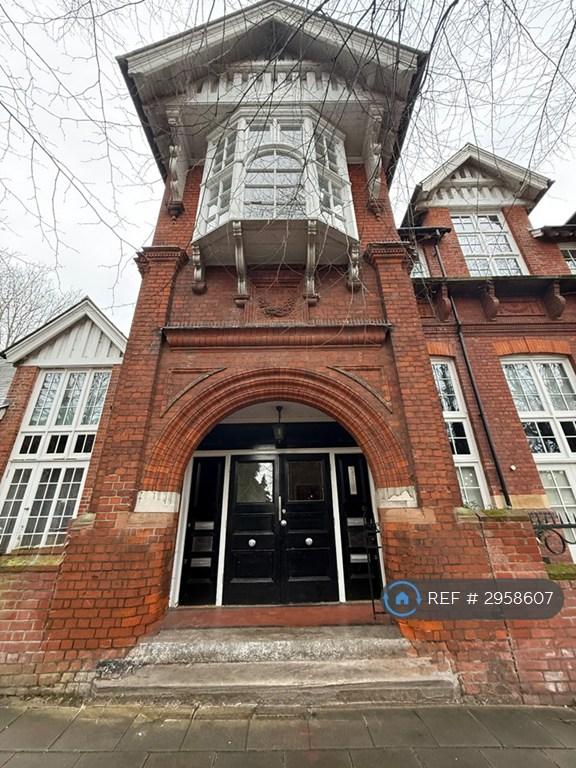 3 bedroom flat in Church St, Chelmsford, CM1 (3 bed) (#2958607)
