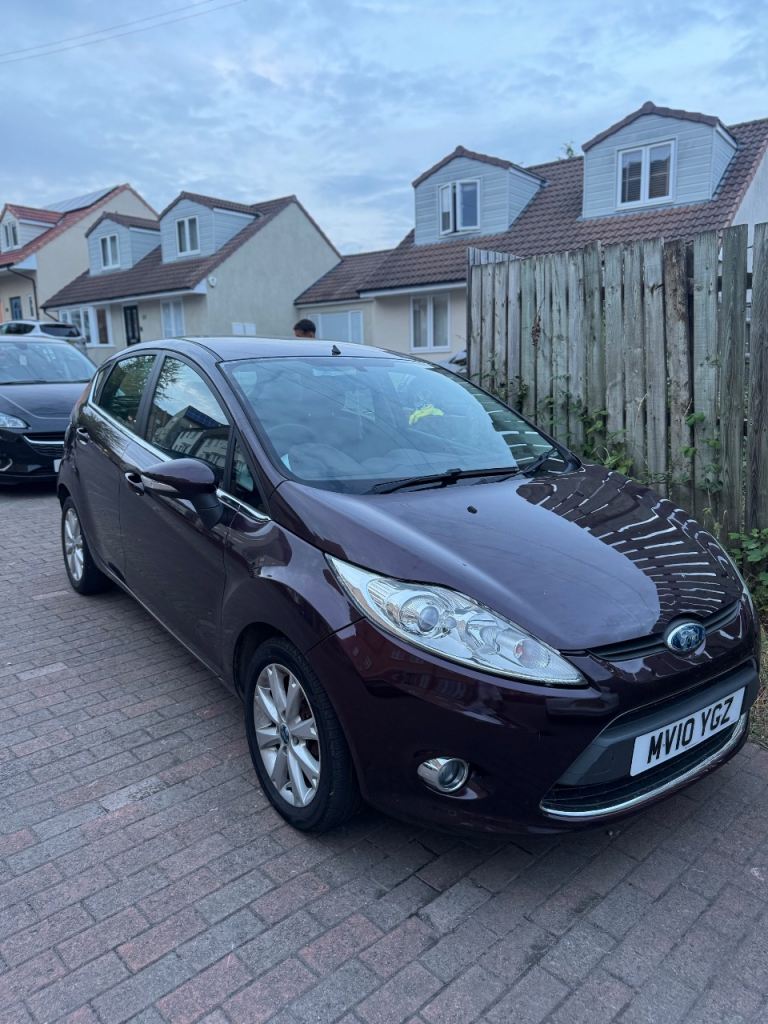 Ford, FIESTA, Hatchback, 2010, Manual, 1388 (cc), 5 doors