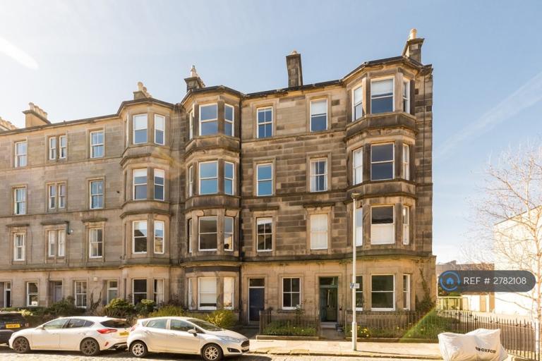 3 bedroom flat in Perth Street, Edinburgh, EH3 (3 bed) (#2782108)