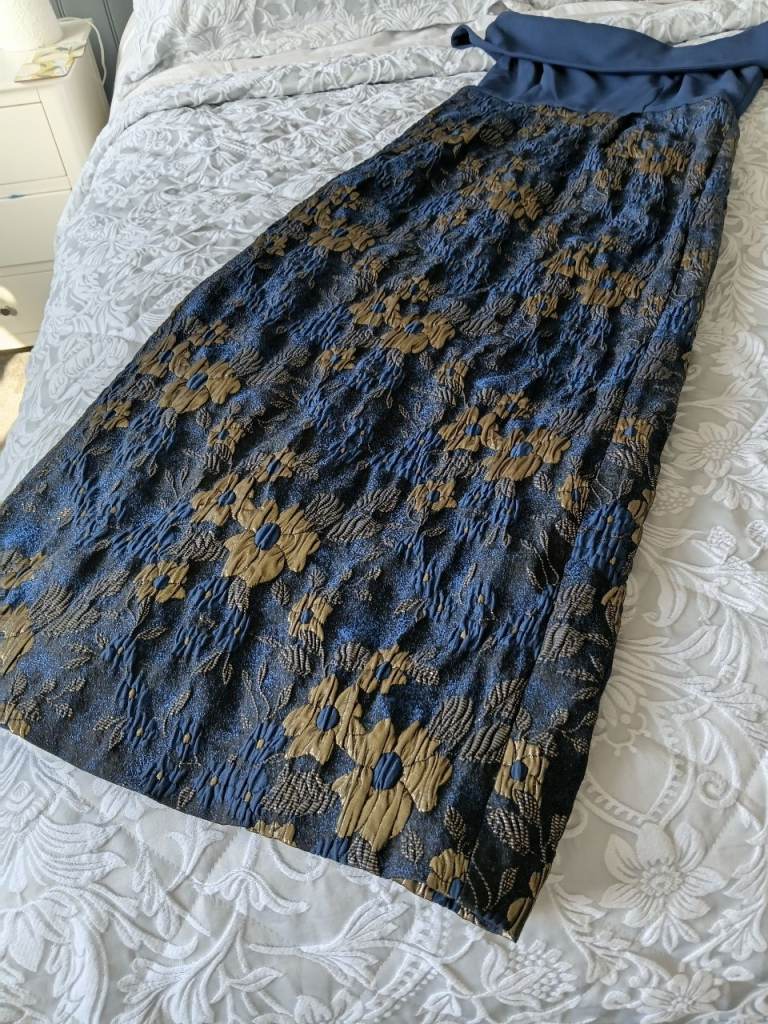 Stunning Off-Shoulder Floral Dress – Blue and Gold, As New