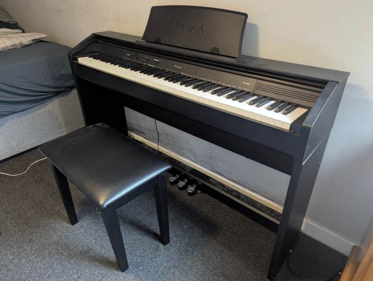 Casio Privia PX-760 BK Digital Piano