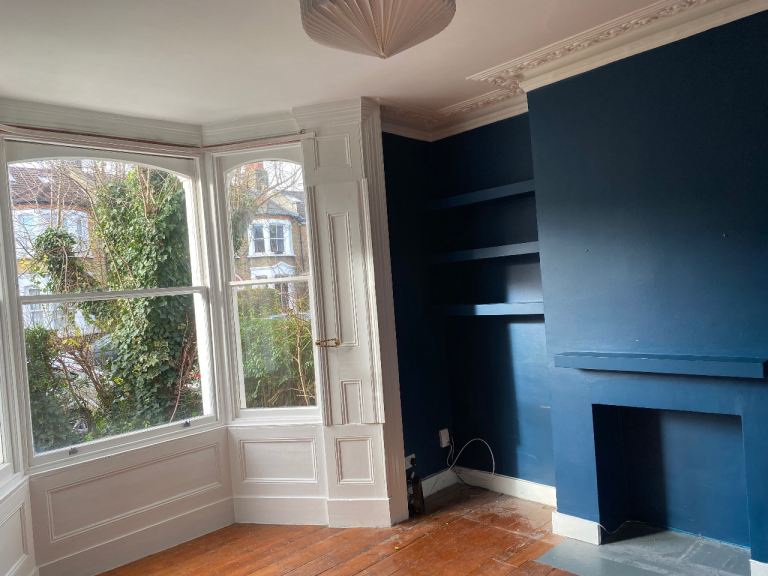 Spacious ground floor one bedroom garden flat.