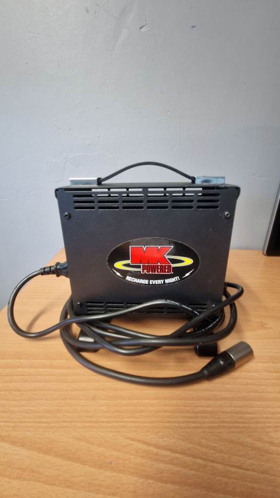 Invacare 24V 8 Amp Heavy Duty Metal Battery Charger mobility scooter wheelchair