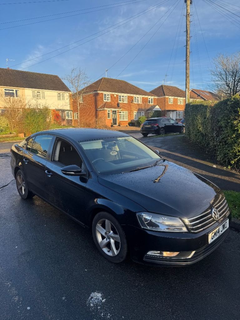 Volkswagen PASSAT Saloon 2014 Semi-Auto, 1968 (cc), 4 doors