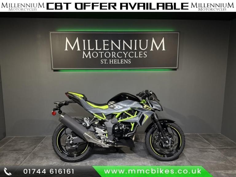 KAWASAKI Z125 LEARNER LEGAL RIDE ON CBT WITH L PLATES NAKED MOTORCYCLE