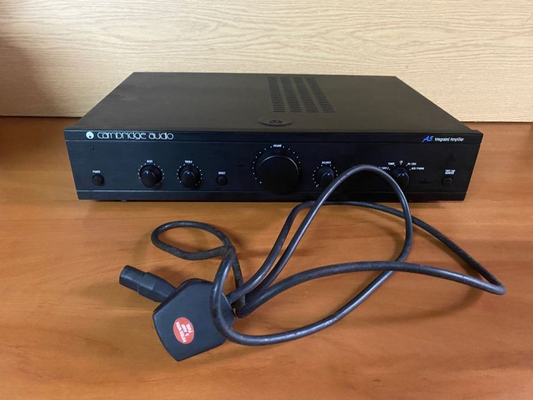 Cambridge Audio A5 Amplifier